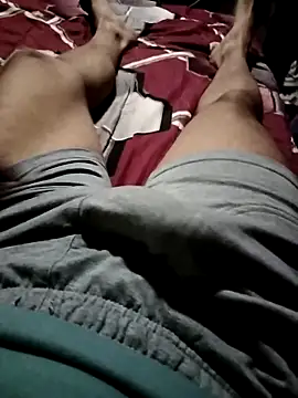 Snapshot of nicolssssssssss chatting on 11-19-25, 04:23 nicolssssssssss online show from 11-19-25, 04:23