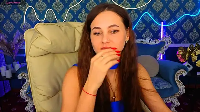 LayllaStarr online show from 12-04-25, 06:44