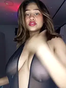 Snapshot of StormiRose_ chatting on 12-18-25, 04:51 StormiRose online show from 12-18-25, 04:51