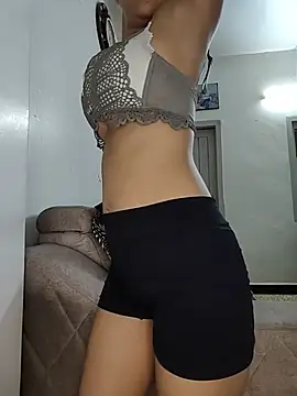 Snapshot of sexy_lelina chatting on 06-24-26, 11:59 sexy lelina online show from 06-24-26, 11:59