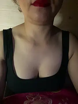 Snapshot of Diana-sexyy chatting on 06-26-26, 02:54 Diana-sexyy online show from 06-26-26, 02:54