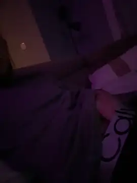 Snapshot of lucpompot chatting on 12-03-25, 06:32 lucpompot online show from 12-03-25, 06:32