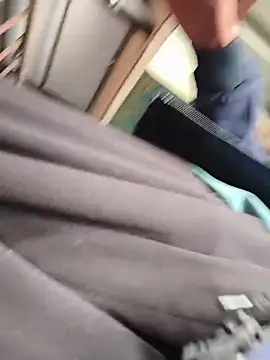 Ritik143jhil online show from 11-23-25, 11:21