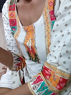 Asha devi90 online show from 04-26-26, 01:47