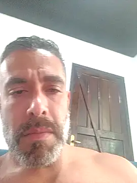 Snapshot of leninjamaster chatting on 02-05-26, 04:00 leninjamaster online show from 02-05-26, 04:00