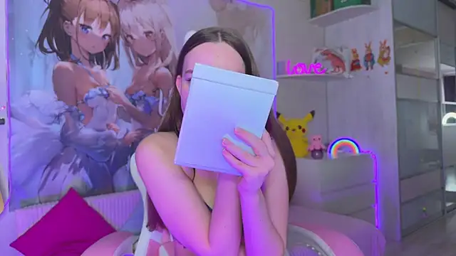CheekySashaCharm online show from 05-24-26, 08:30