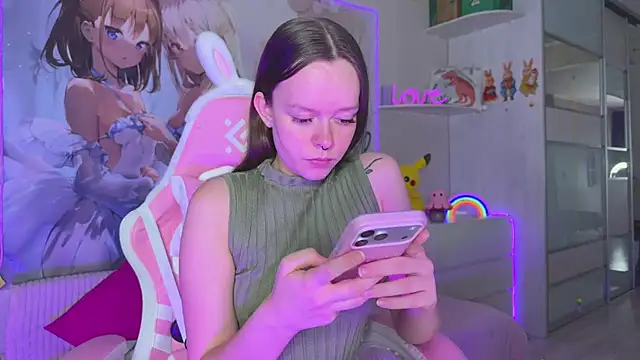 CheekySashaCharm online show from 05-28-26, 12:46