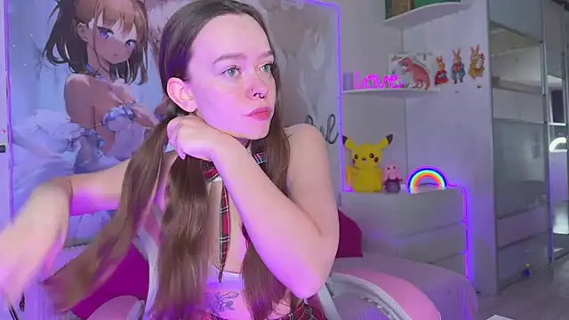 CheekySashaCharm online show from 06-01-26, 05:42