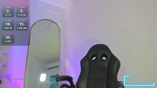 nicolvibes 212 online show from 04-15-26, 09:04