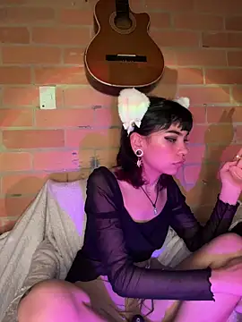 Snapshot of Lily_Sex chatting on 12-05-25, 06:33 Lily Sex online show from 12-05-25, 06:33