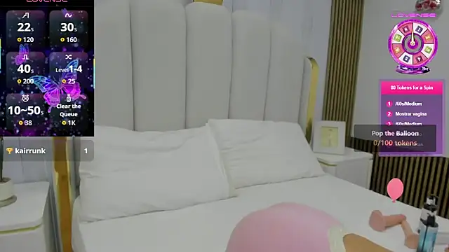 roxyflame  online show from 04-22-26, 11:23