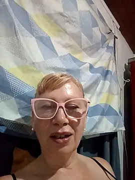 SexyMilf1211 online show from 02-10-26, 11:53