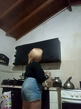 SexyMilf1211 online show from 04-14-26, 02:50