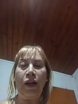 SexyMilf1211 online show from 06-22-26, 11:29