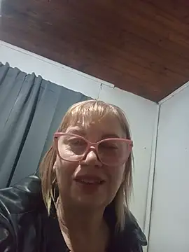 SexyMilf1211 online show from 07-04-26, 12:22