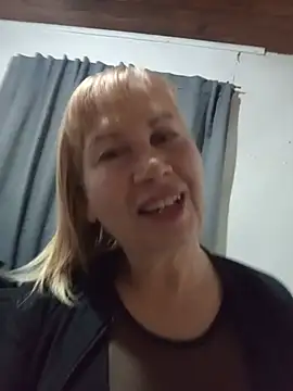 SexyMilf1211 online show from 07-10-26, 11:46