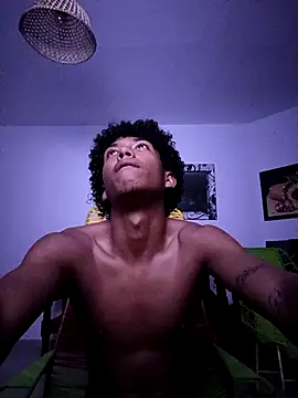 Snapshot of parzivalwt chatting on 11-14-25, 05:50 parzivalwt online show from 11-14-25, 05:50