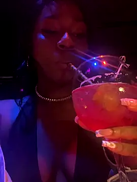 Snapshot of zyrastorm chatting on 11-30-25, 04:38 zyrastorm online show from 11-30-25, 04:38