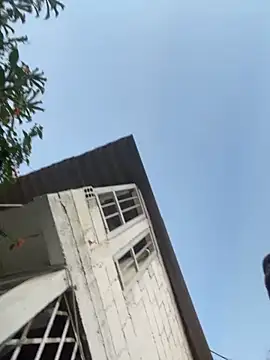 Snapshot of zyrastorm chatting on 11-30-25, 10:58 zyrastorm online show from 11-30-25, 10:58