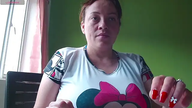 Rouse hot  online show from 04-24-26, 06:21