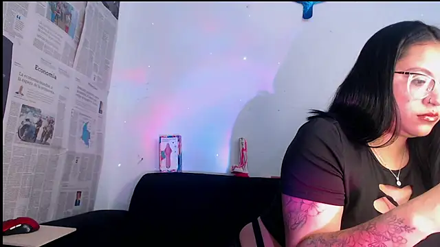 Snapshot of Janna_Dolce chatting on 12-05-25, 01:09 Janna Dolce online show from 12-05-25, 01:09