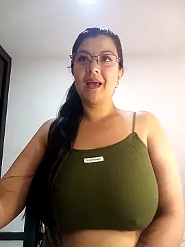 CelesteAlvarez1989 online show from 04-21-26, 04:01