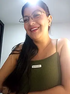 CelesteAlvarez1989 online show from 04-22-26, 04:37