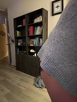 Ayybaebay online show from 11-15-25, 03:37