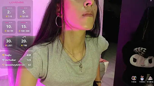 Snapshot of Isabella_Hillss chatting on 06-16-26, 02:58 Isabella Hillss online show from 06-16-26, 02:58