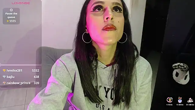 Isabella Hillss online show from 07-03-26, 04:41