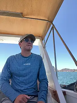 algila08 online show from 04-19-26, 08:00