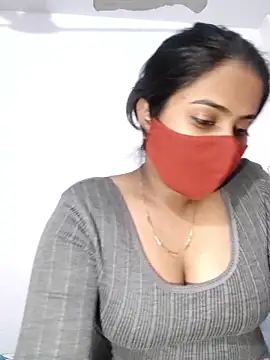 Red Love 1 online show from 01-08-26, 05:26