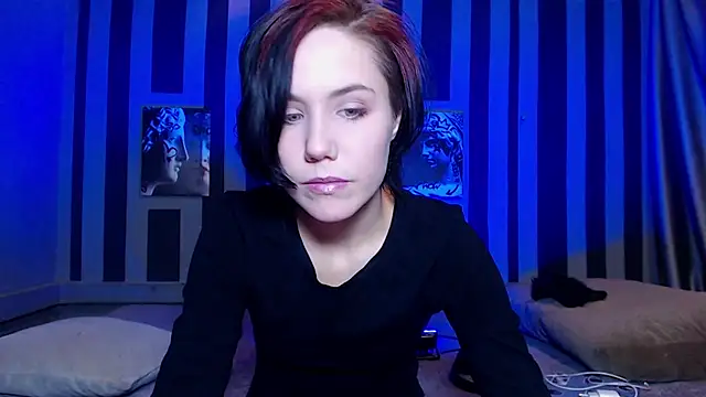 Snapshot of onaloon chatting on 11-17-25, 03:56 onaloon online show from 11-17-25, 03:56