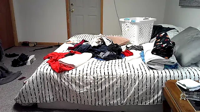 Redheadstud online show from 12-16-25, 07:52