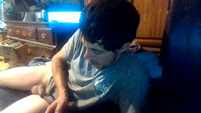 Snapshot of dickencidr chatting on 06-10-26, 11:35 dickencidr online show from 06-10-26, 11:35