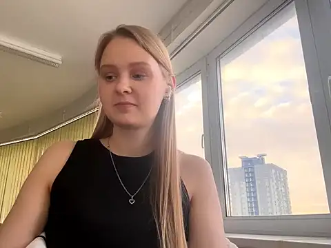 Snapshot of PaulitaSolow chatting on 11-16-25, 06:52 PaulitaSolow online show from 11-16-25, 06:52