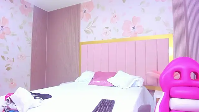 arietta skinny online show from 03-08-26, 12:20