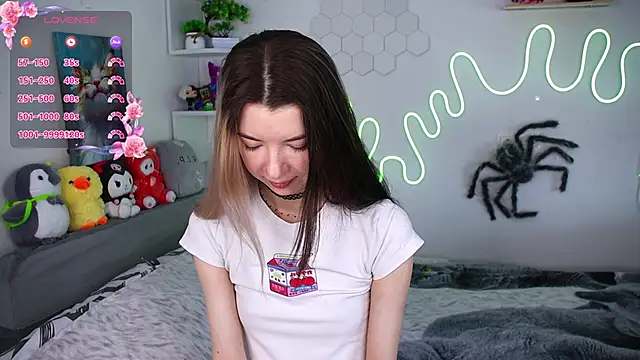 Emmie shy online show from 03-20-26, 11:48