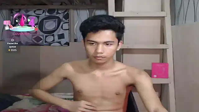 Snapshot of Not_FoundAsian chatting on 11-16-25, 05:18 Not FoundAsian online show from 11-16-25, 05:18