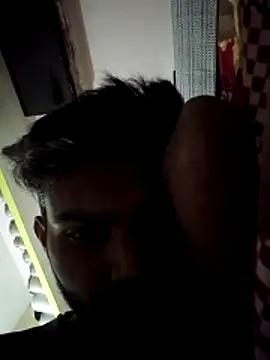 Snapshot of Gaassy_2425 chatting on 11-14-25, 06:39 Gaassy 2425 online show from 11-14-25, 06:39