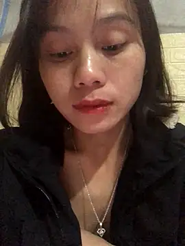 Trangbabylove online show from 11-17-25, 08:09