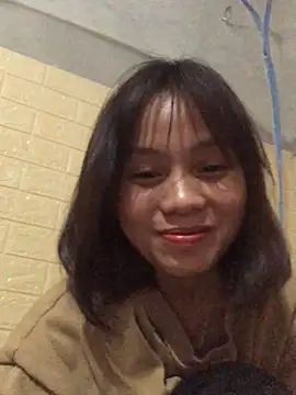 Trangbabylove online show from 12-18-25, 06:25