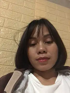 Trangbabylove online show from 01-15-26, 04:55