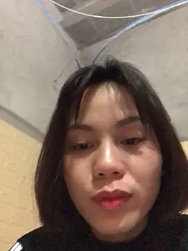 Trangbabylove online show from 01-16-26, 11:09