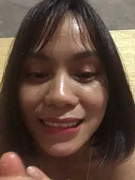 Snapshot of Trangbabylove chatting on 03-18-26, 07:39 Trangbabylove online show from 03-18-26, 07:39