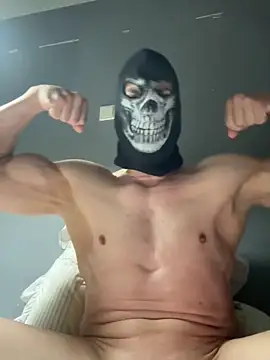 Luna MaskedMan online show from 05-22-26, 09:42