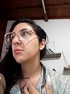 Melinerd online show from 04-25-26, 01:36