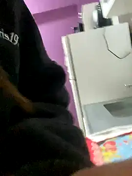 putit4444 online show from 11-22-25, 08:35