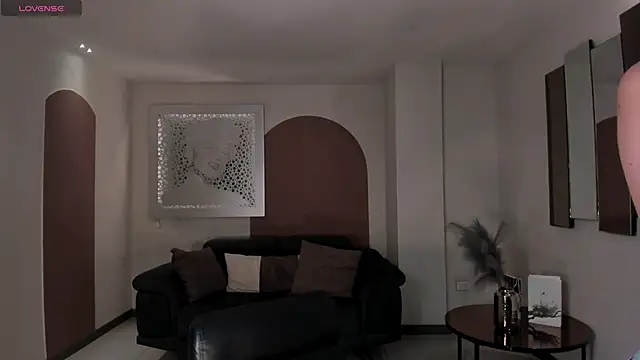 HaileyRoss  online show from 04-01-26, 01:41