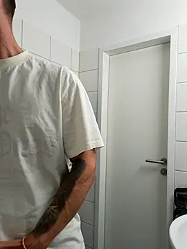 Mystery Mark online show from 04-04-26, 07:22